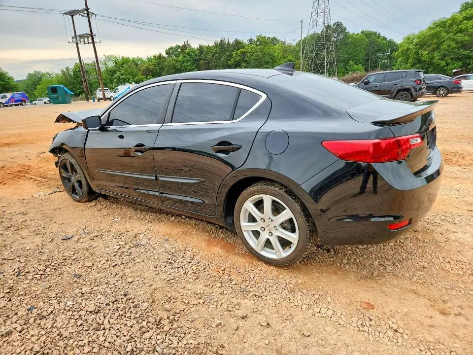 2013 ACURA ILX 20 TECH  