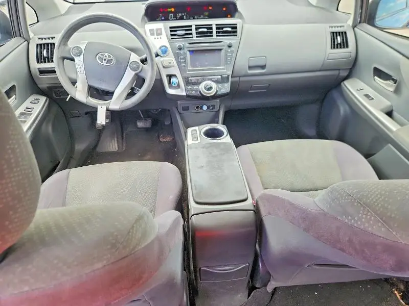 2012 TOYOTA PRIUS V TWO  