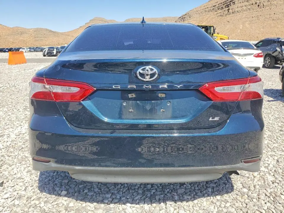 2019 TOYOTA CAMRY LE  