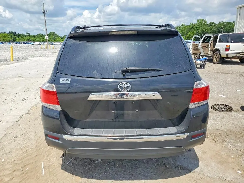 2013 TOYOTA HIGHLANDER PLUS  