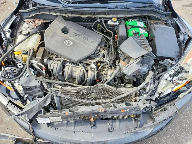 2011 MAZDA 3 I  