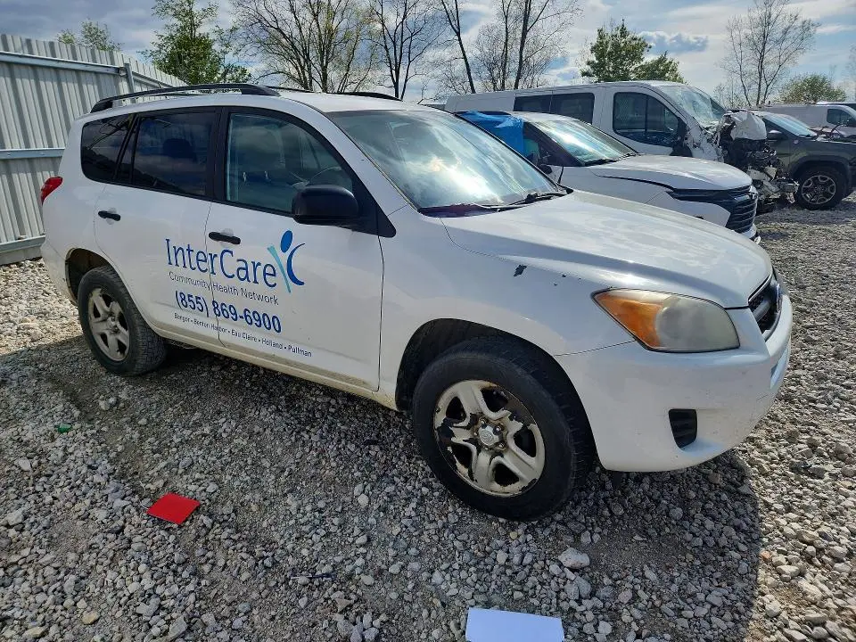 2012 TOYOTA RAV4 BASE  
