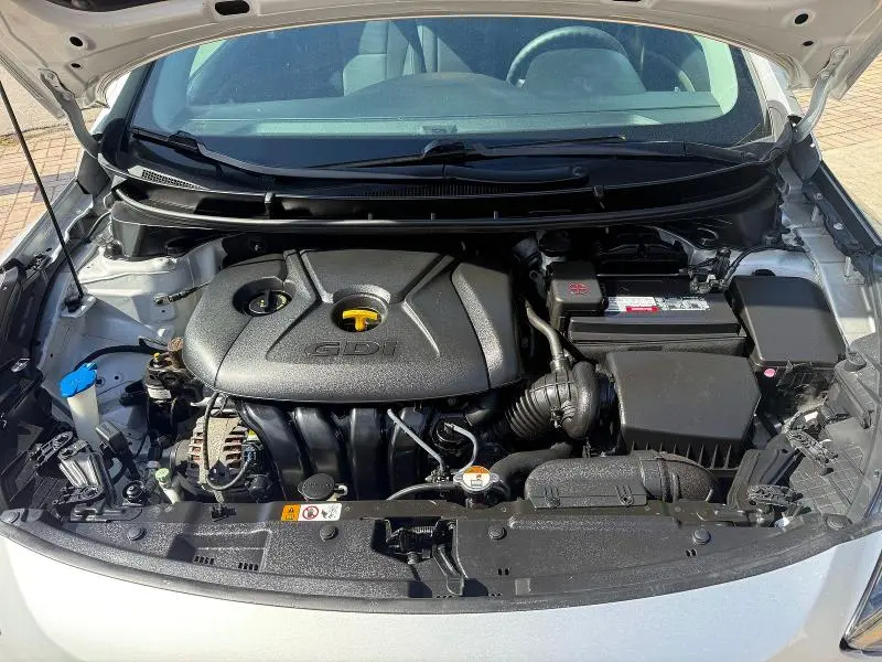 2016 HYUNDAI ELANTRA GT BASE  