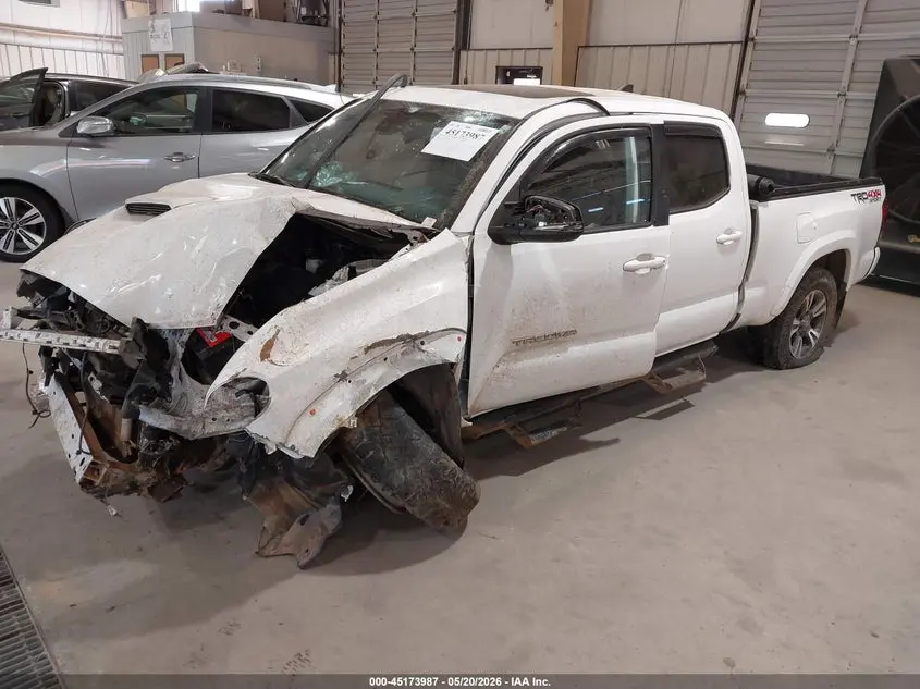 2019 TOYOTA TACOMA TRD SPORT