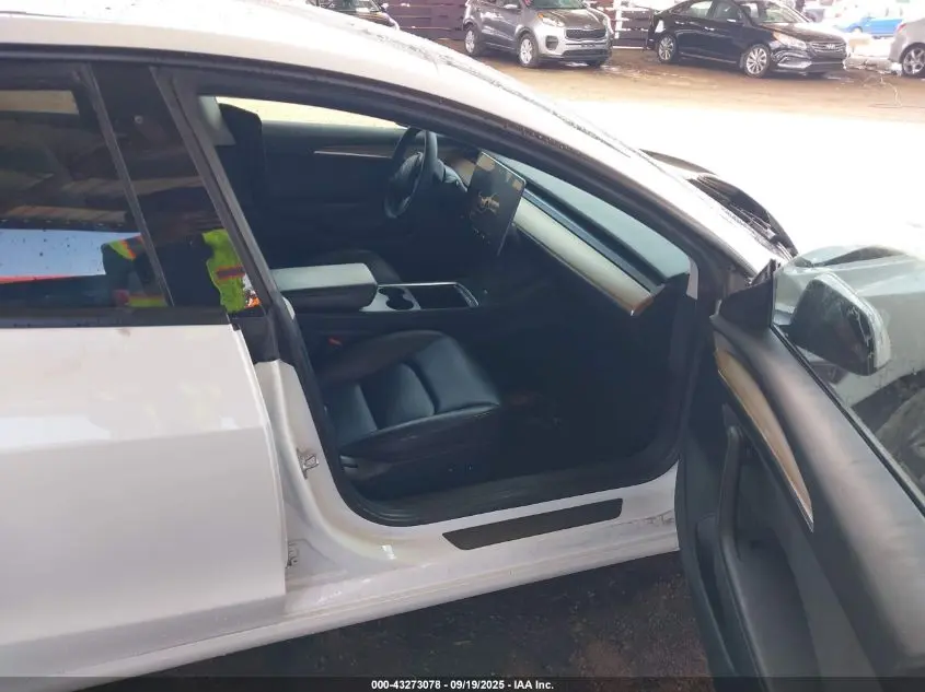 2022 TESLA MODEL 3 REAR-WHEEL DRIVE