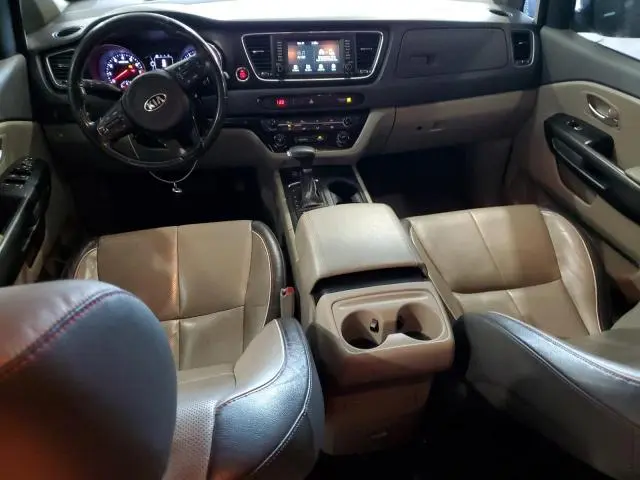 2017 KIA SEDONA LX  