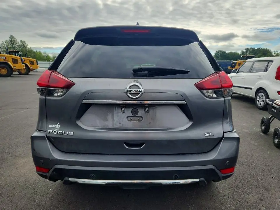 2019 NISSAN ROGUE SL  
