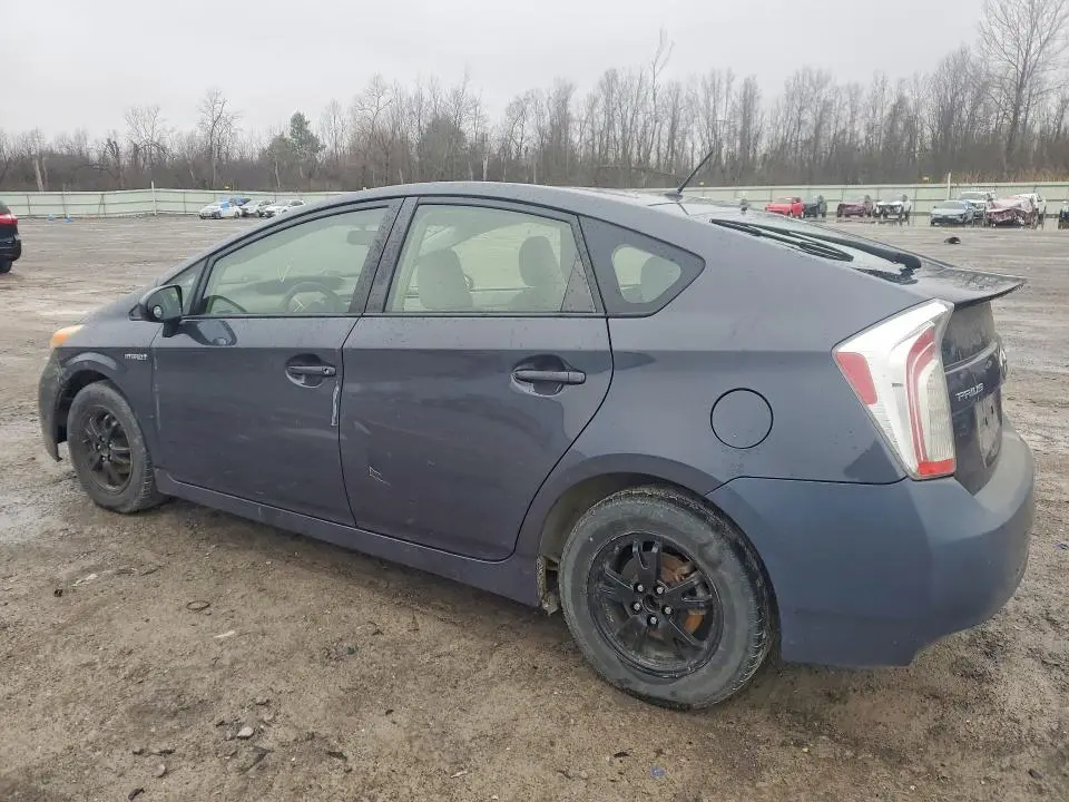 2012 TOYOTA PRIUS TWO  