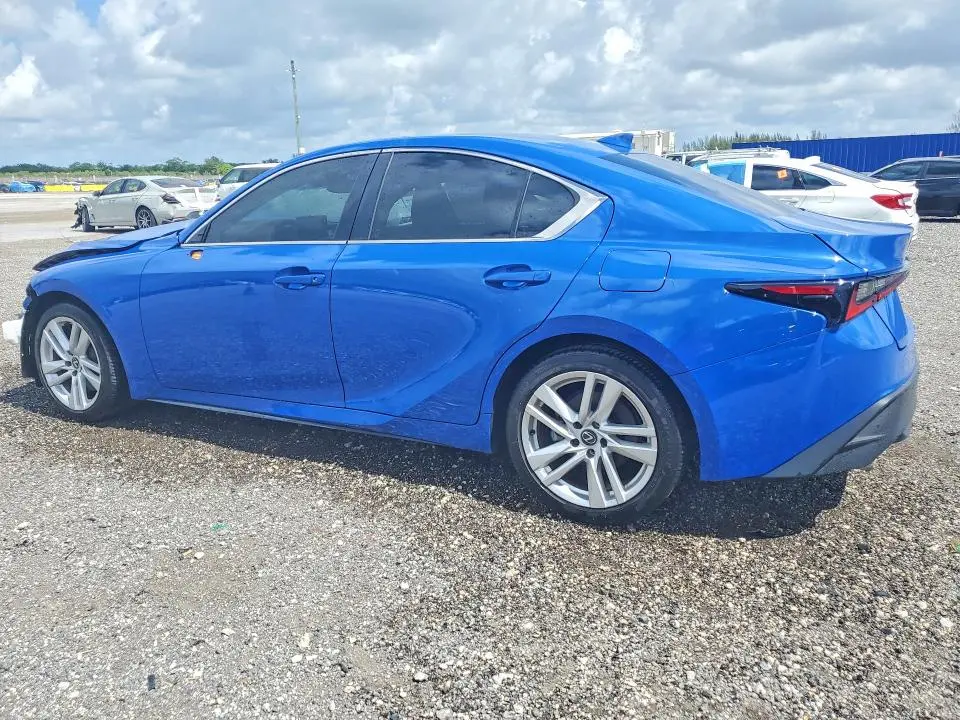 2024 LEXUS IS 300 BASE  