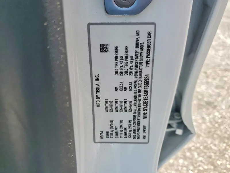2024 TESLA MODEL 3   