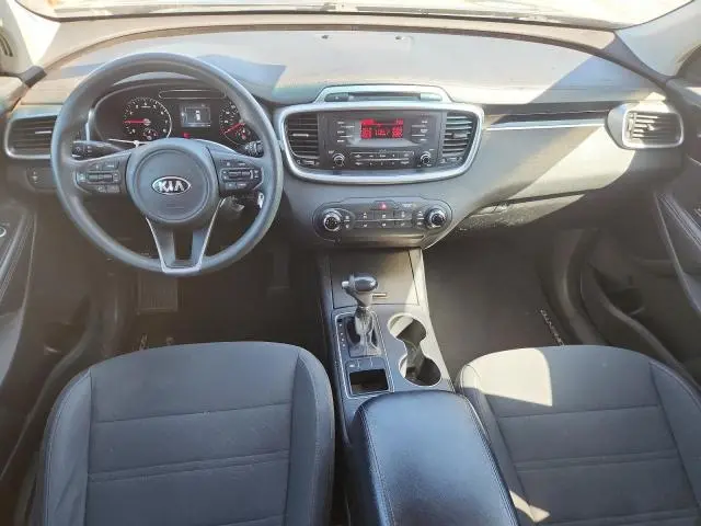2016 KIA SORENTO L  