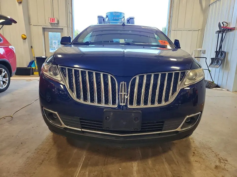 2011 LINCOLN MKX   