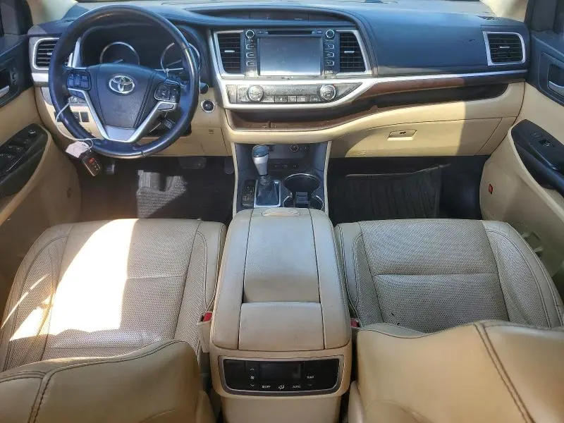 2015 TOYOTA HIGHLANDER   