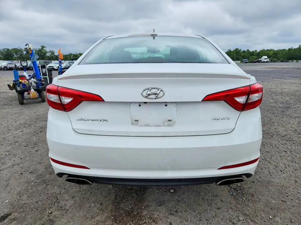 2015 HYUNDAI SONATA SPORT  