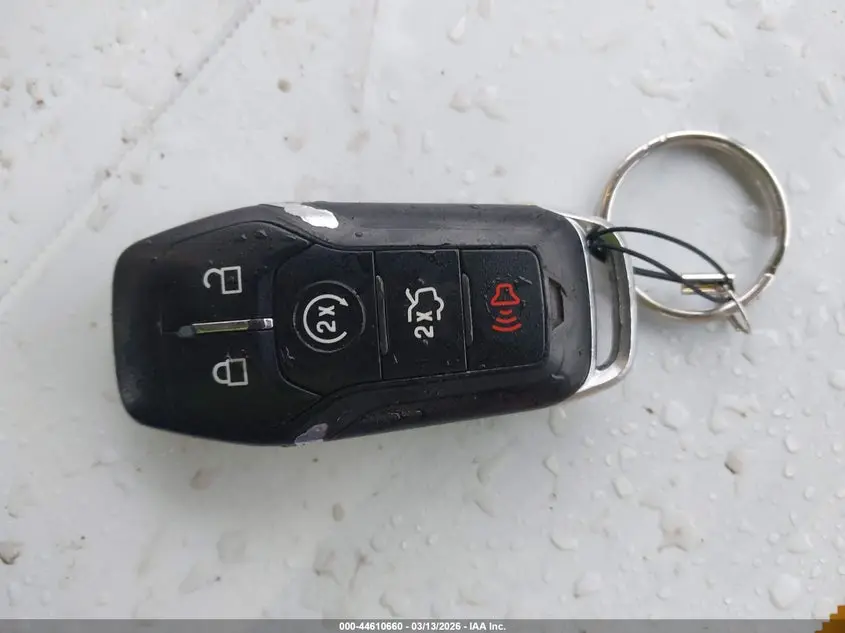 2015 FORD MUSTANG V6