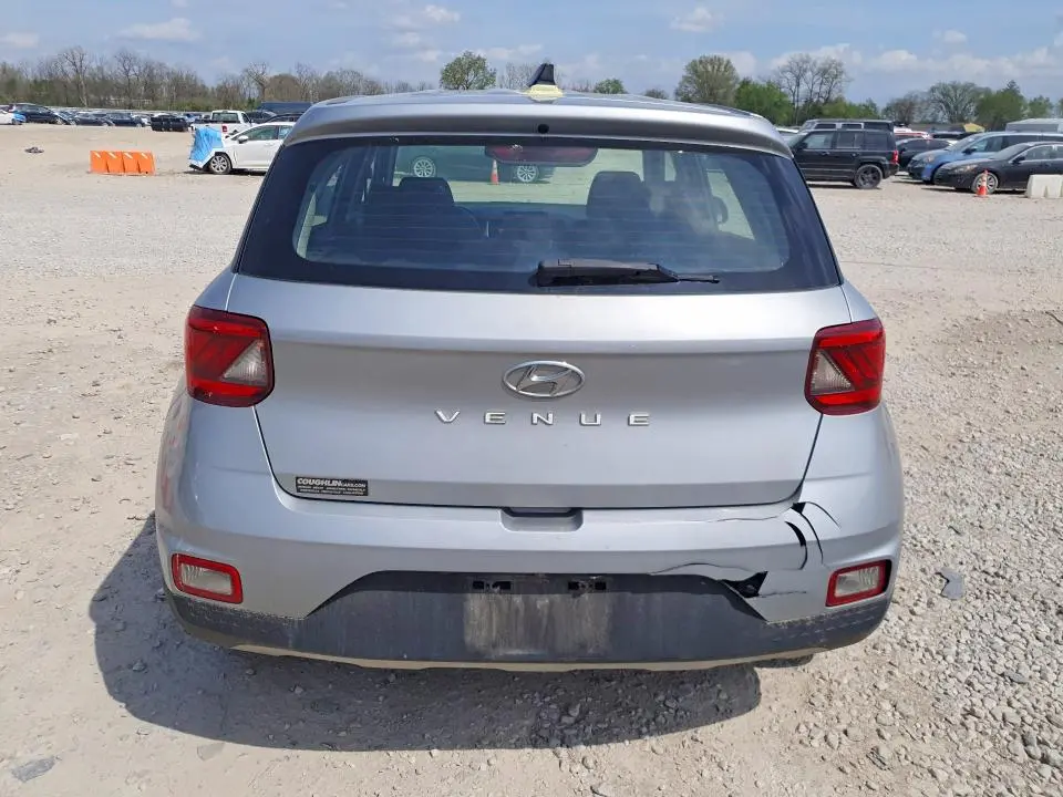 2020 HYUNDAI VENUE SE  