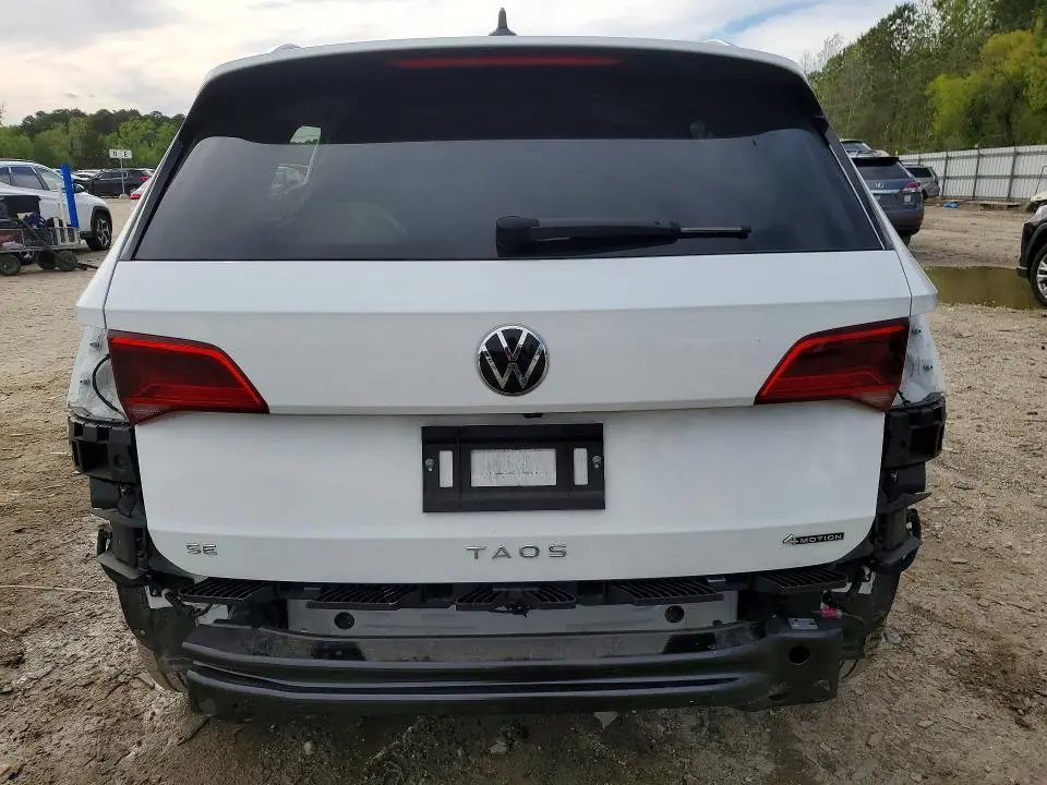2024 VOLKSWAGEN TAOS SE  