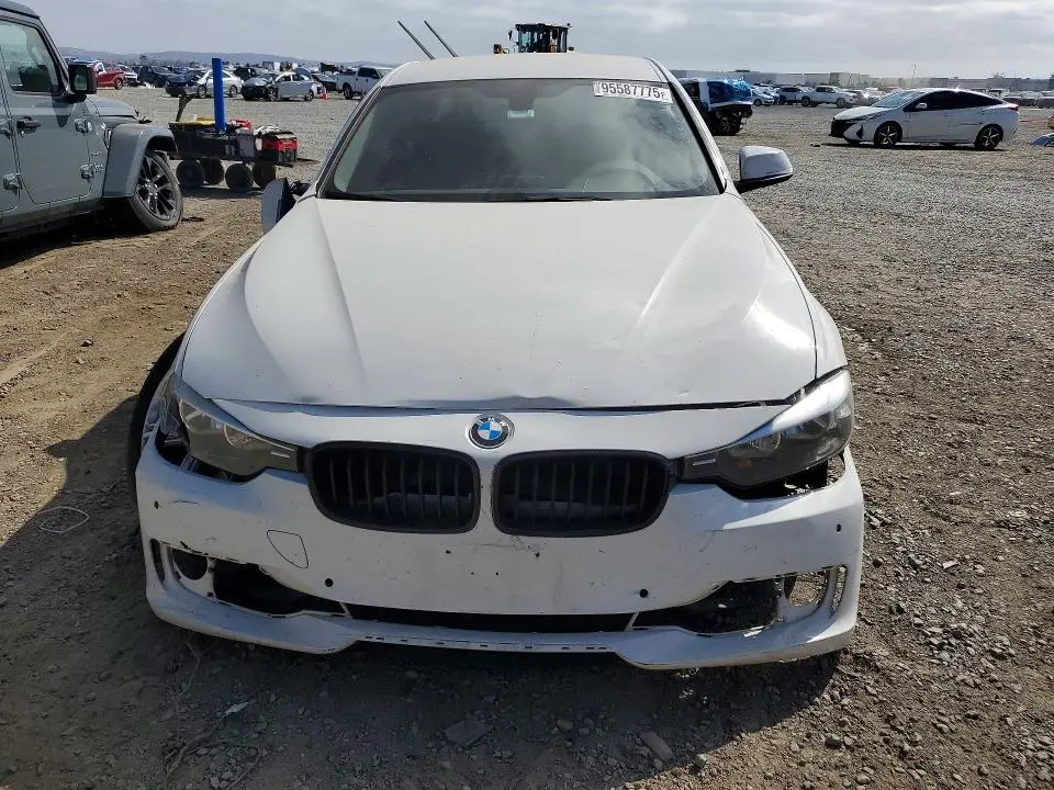 2015 BMW 320 I  