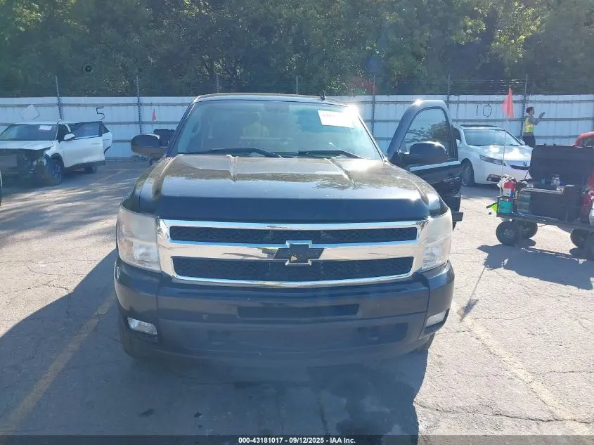 2011 CHEVROLET SILVERADO 1500 LTZ