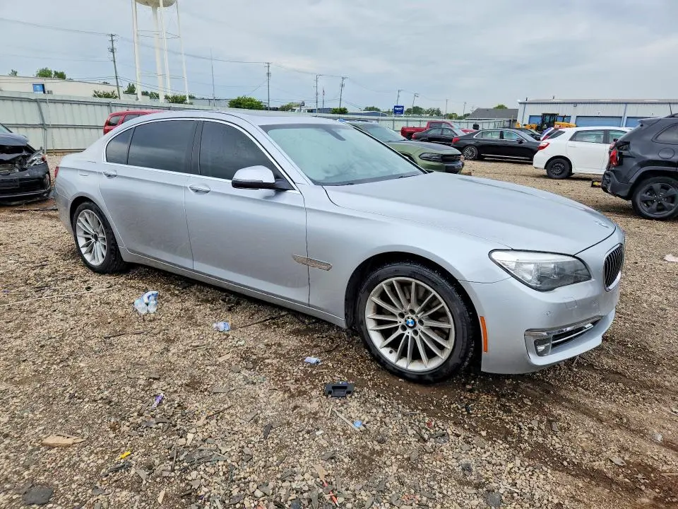 2013 BMW 750 LXI  