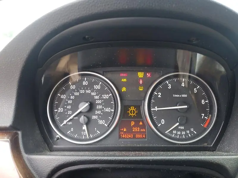 2010 BMW 328 XI  