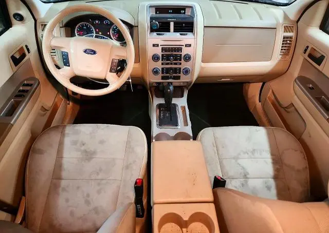 2012 FORD ESCAPE XLT  