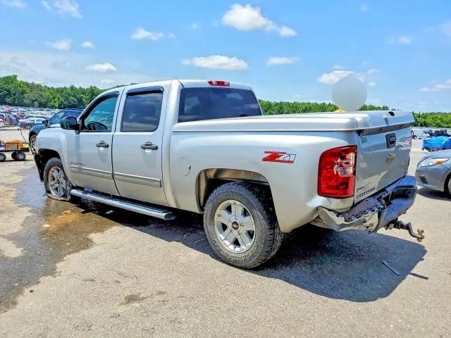 2011 CHEVROLET SILVERADO C1500 LT  