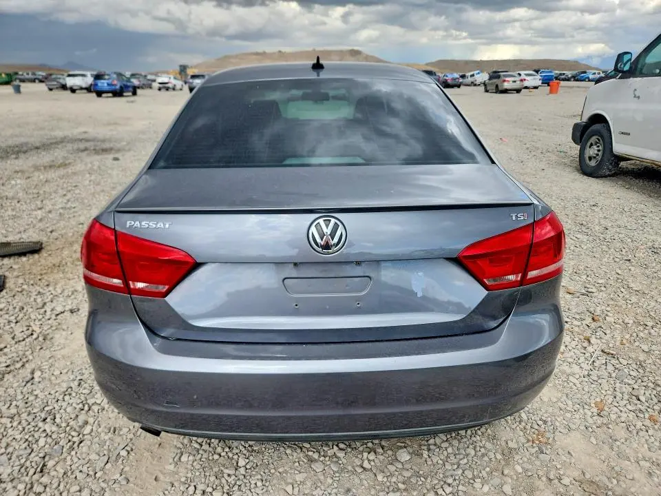 2014 VOLKSWAGEN PASSAT S  