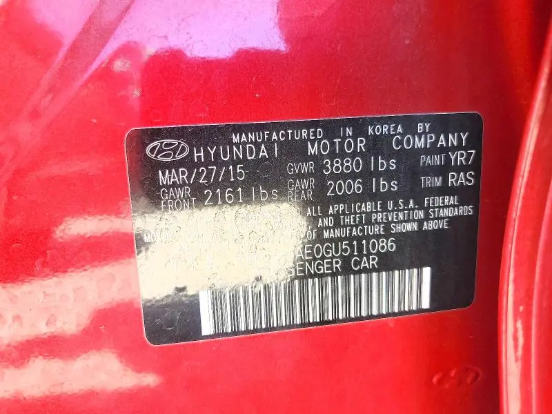 2016 HYUNDAI ELANTRA SE  