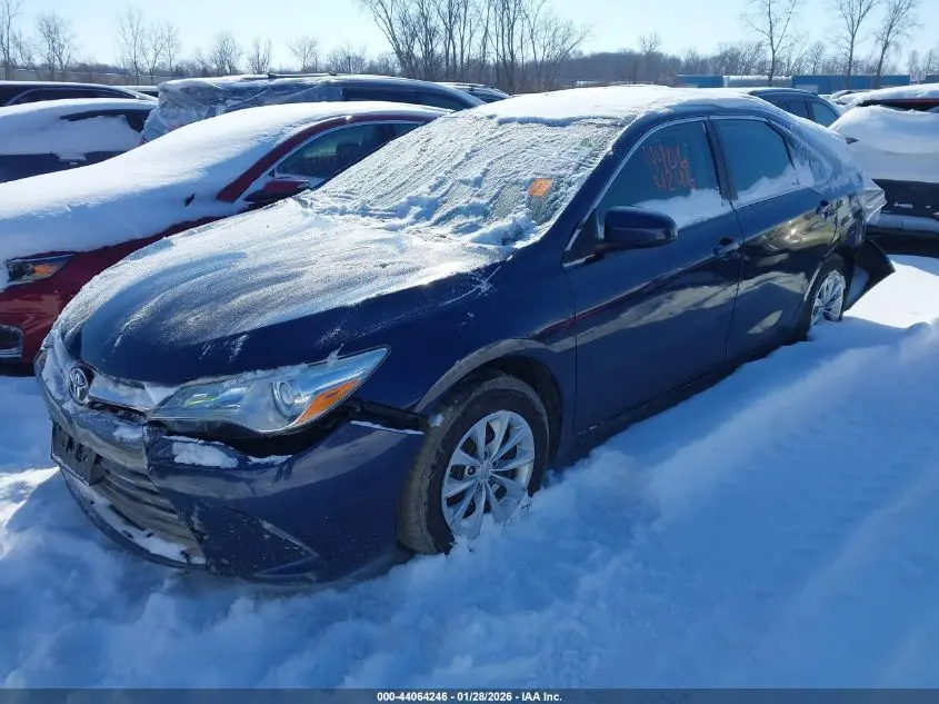 2017 TOYOTA CAMRY LE