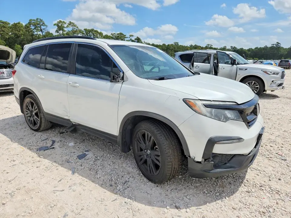2021 HONDA PILOT SE  