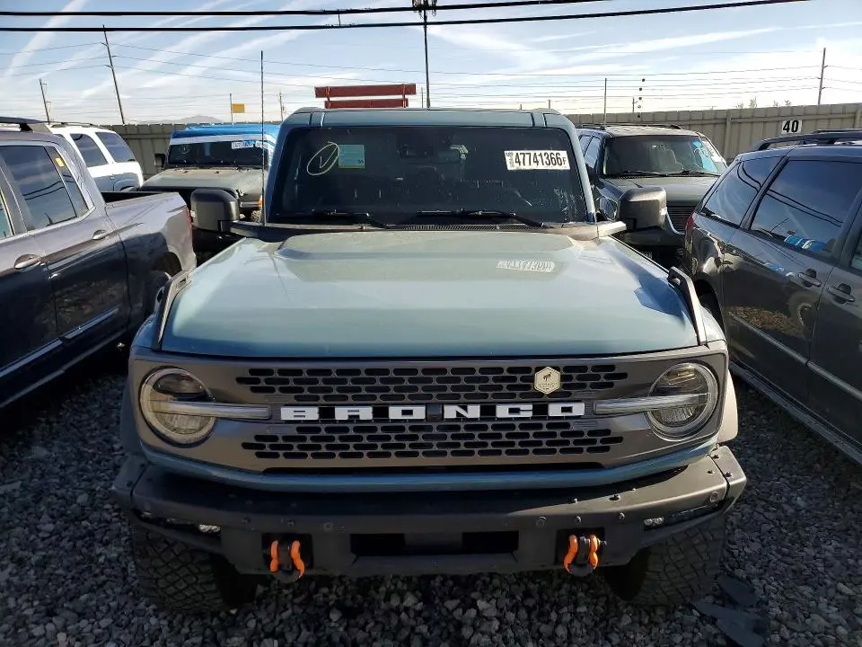 2021 FORD BRONCO BASE  