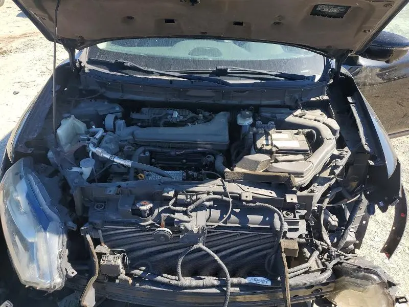 2016 NISSAN ROGUE SL  