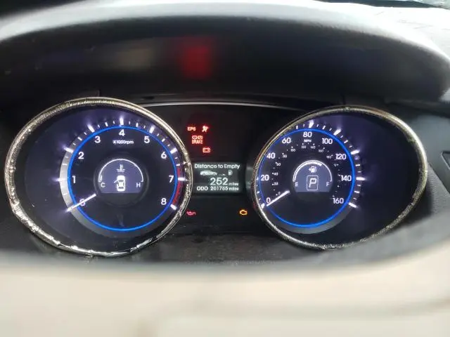 2013 HYUNDAI SONATA GLS
