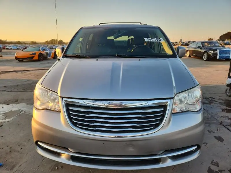 2016 CHRYSLER TOWN & COUNTRY TOURING  