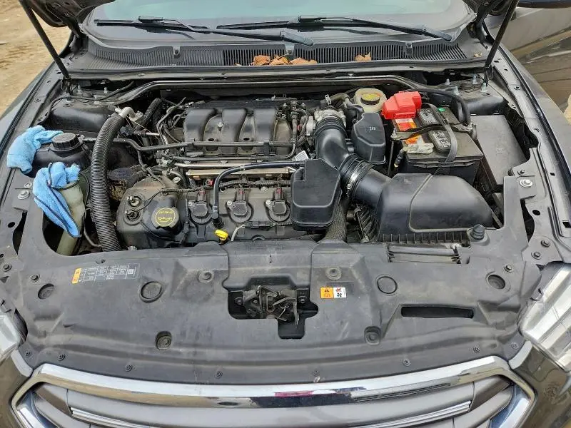 2016 FORD TAURUS SEL  