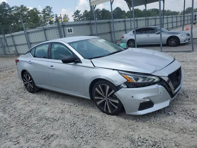 2019 NISSAN ALTIMA SR  