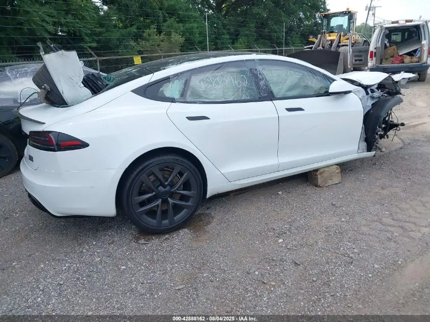 2022 TESLA MODEL S PLAID TRI MOTOR ALL-WHEEL DRIVE