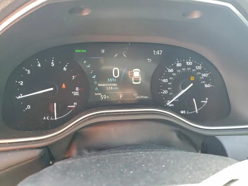 2022 TOYOTA AVALON XLE  