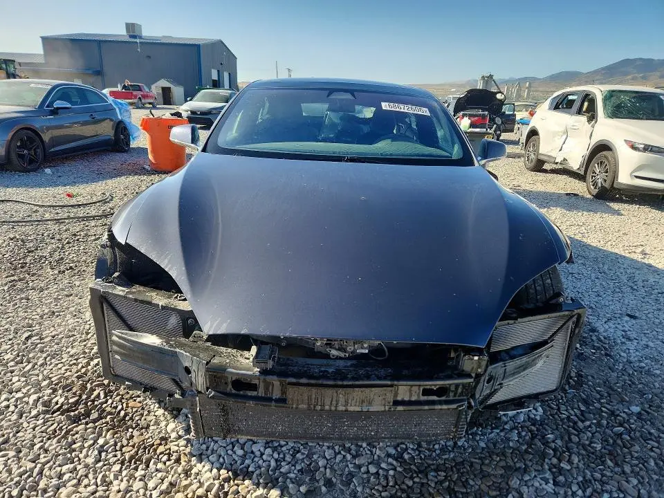 2017 TESLA MODEL S   