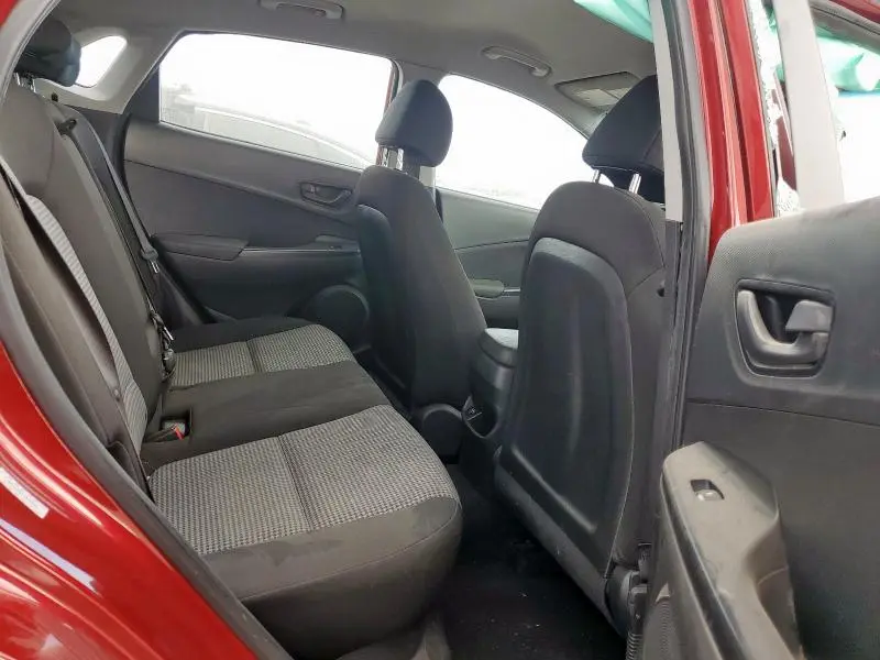 2023 HYUNDAI KONA SE  