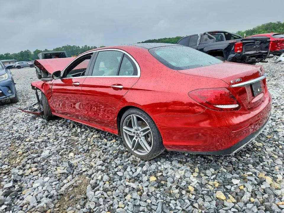 2019 MERCEDES-BENZ E 300  
