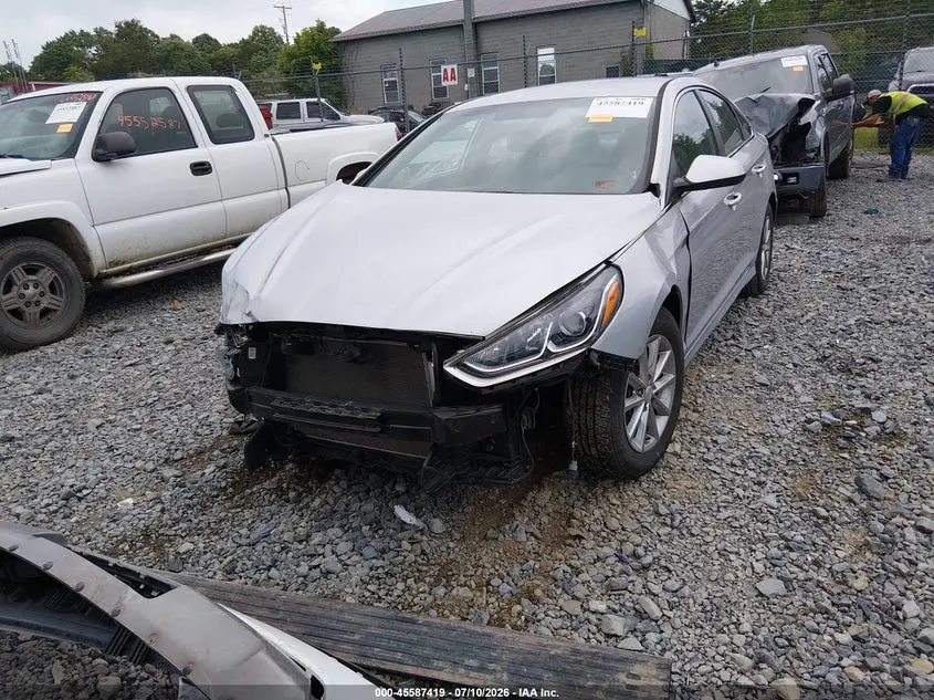 2019 HYUNDAI SONATA SE