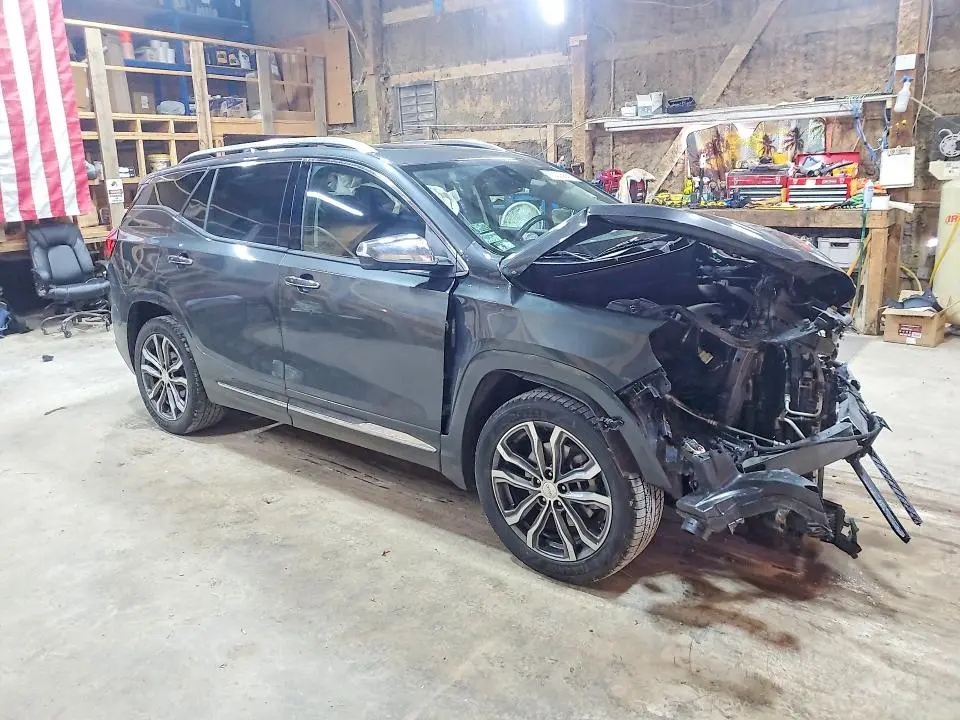 2020 GMC TERRAIN DENALI  