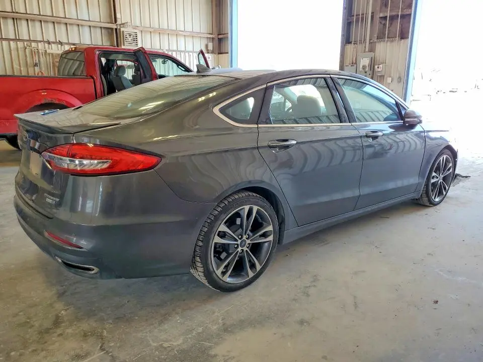 2019 FORD FUSION TITANIUM  