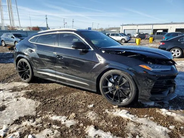 2020 LAMBORGHINI URUS   