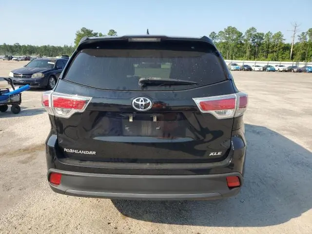 2016 TOYOTA HIGHLANDER XLE  