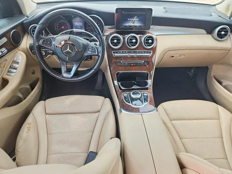 2017 MERCEDES-BENZ GLC 300  