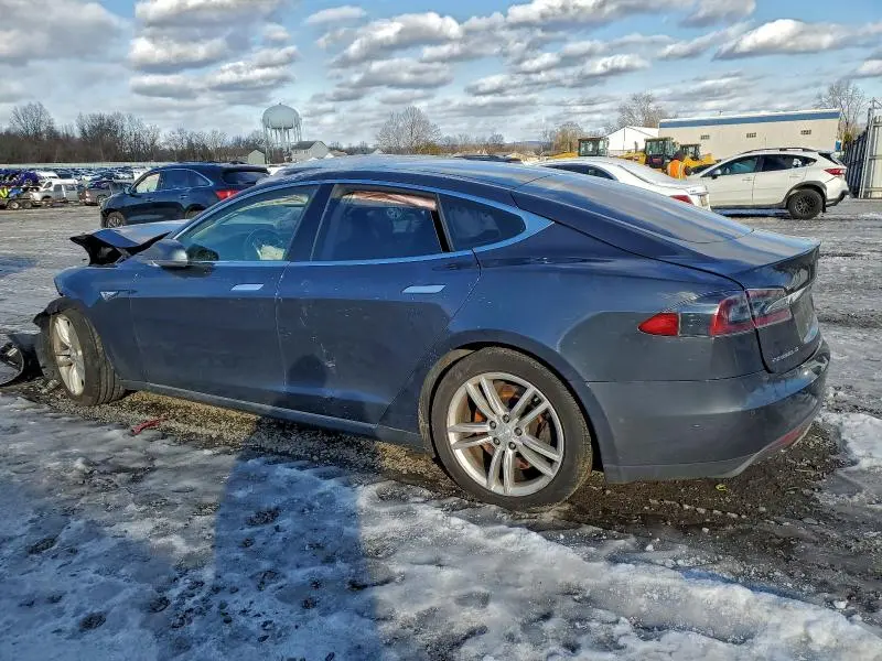 2015 TESLA MODEL S 85  