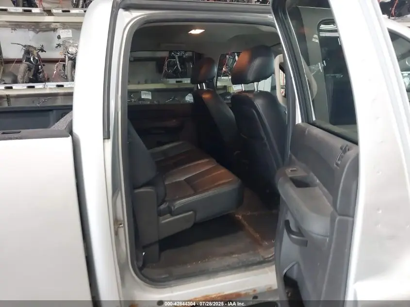 2011 CHEVROLET SILVERADO 2500HD LT
